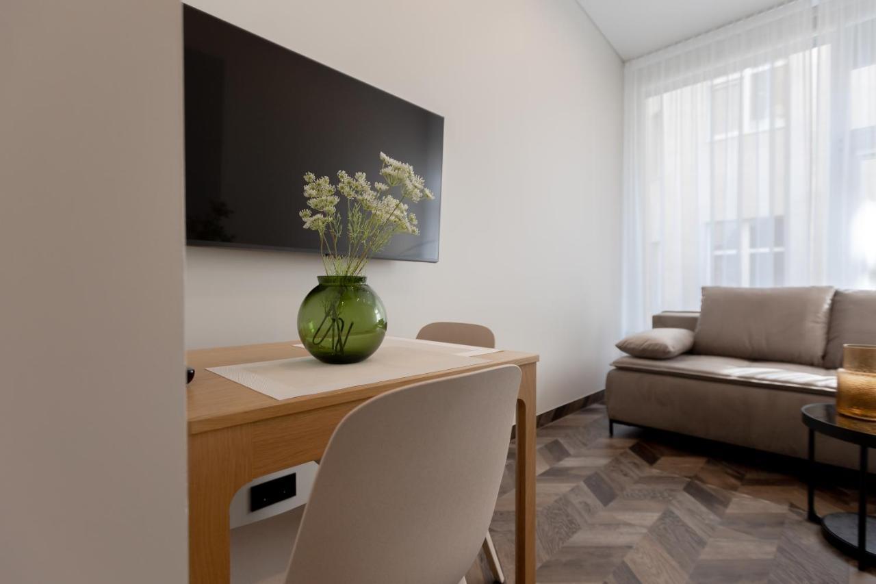 Laisve Boutique Apartments Kaunas Kültér fotó